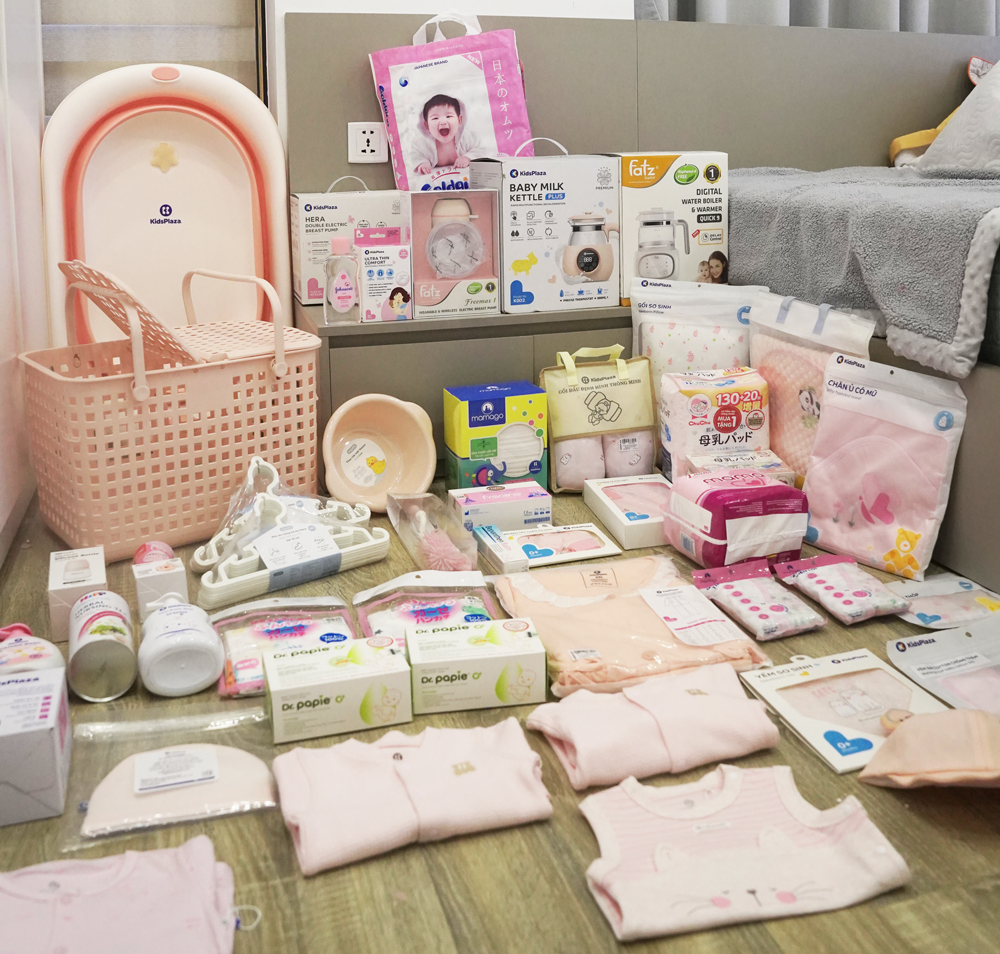 Baby girl essentials combo at DailySavingz